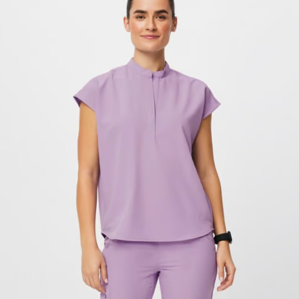 Figs Rafaela Oversized Scrub Top - Lavender Dew